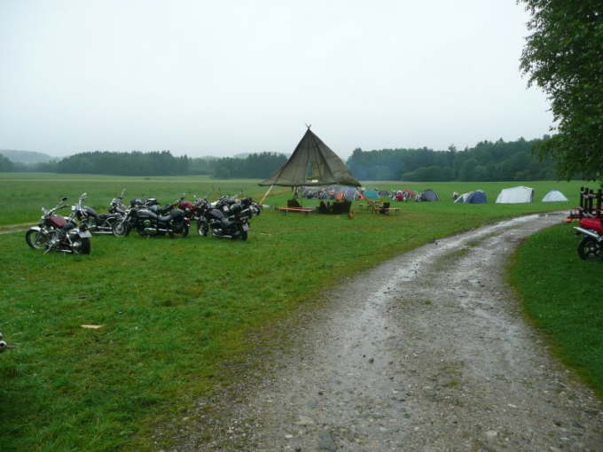 Motorradtreffen 2009 Suranger 185